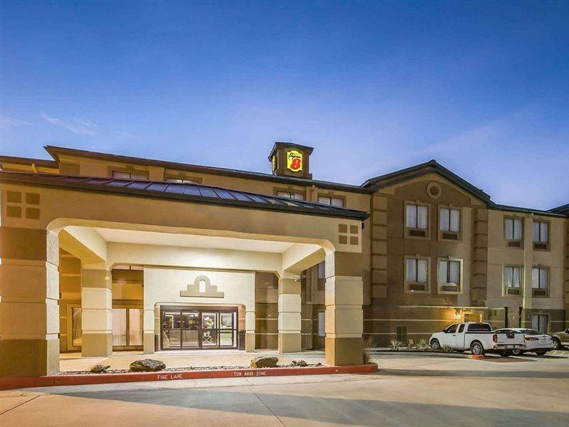 Super 8 By Wyndham Port Arthur/Nederland Area Exterior photo