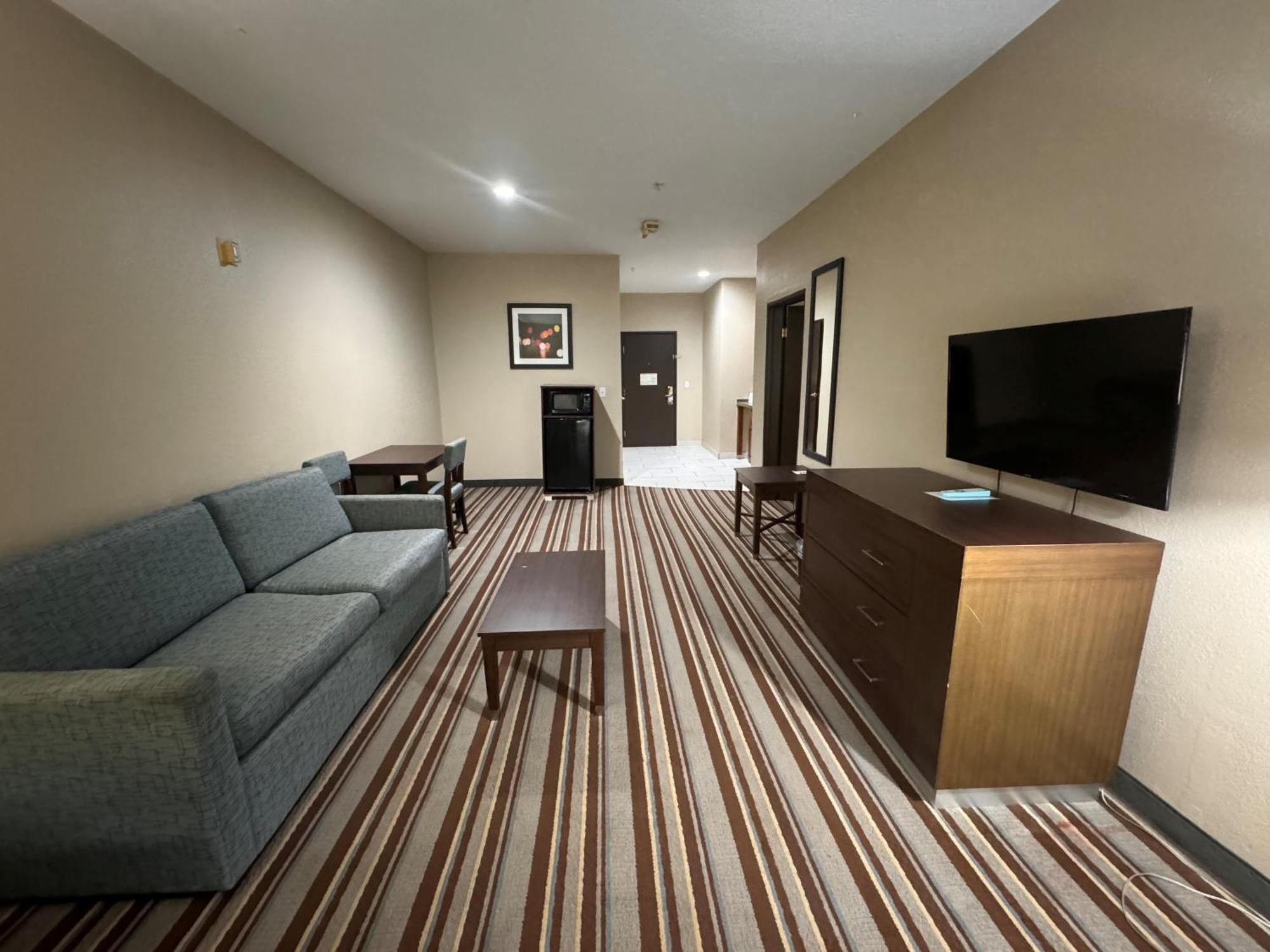 Super 8 By Wyndham Port Arthur/Nederland Area Exterior photo