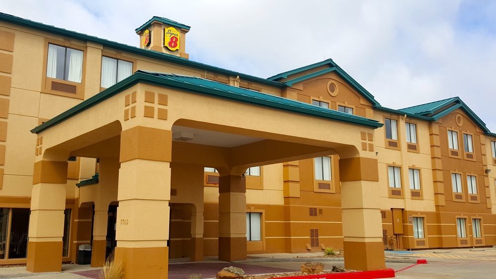 Super 8 By Wyndham Port Arthur/Nederland Area Exterior photo